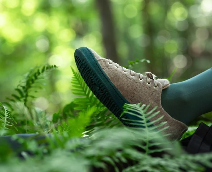 How Carbon Footprint Reduction Can Be Achieved Through Sustainable Shoe?